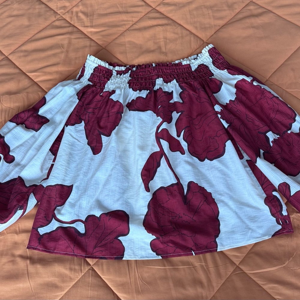 H&M Burgundy and White Floral Blouse